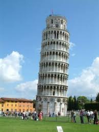lutande tornet Pisa högmod ledarskap prestigelöshet självinsikt